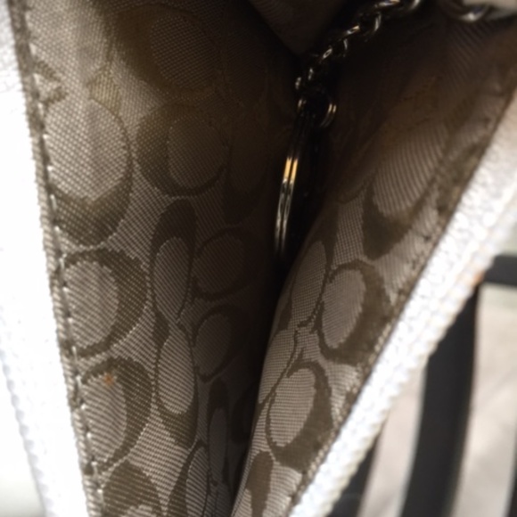 Coach Leather Crossbody Bag and Wallet - Picture 7 of 8